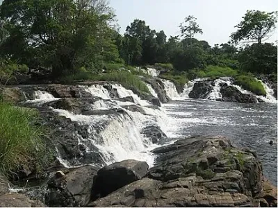 Chutes de la Lobé vues d'en haut