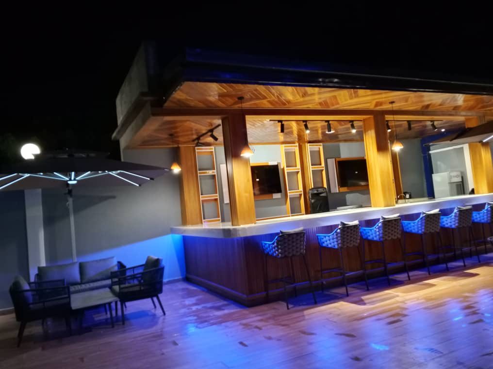 Restaurant & Bar - 2